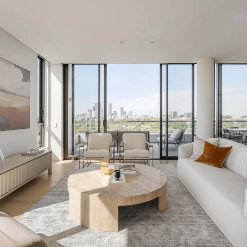 bb75b363-8ddf-4938-99d4-cd81f7787f0a-w2000-h1500